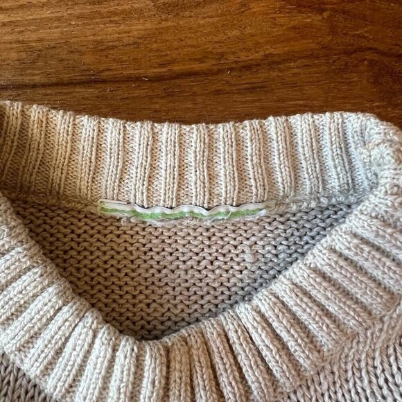 Vintage Toddler Sweater With Scenic Design - Picture 4 of 9